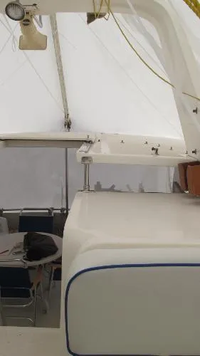 Slide: The Image of Golden Star 38 Sun Deck Trawler 1987 - 9