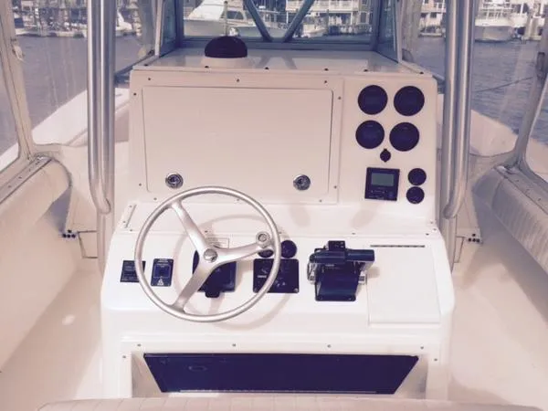 Slide: The Image of Regulator Marine Classic 2000 - 9