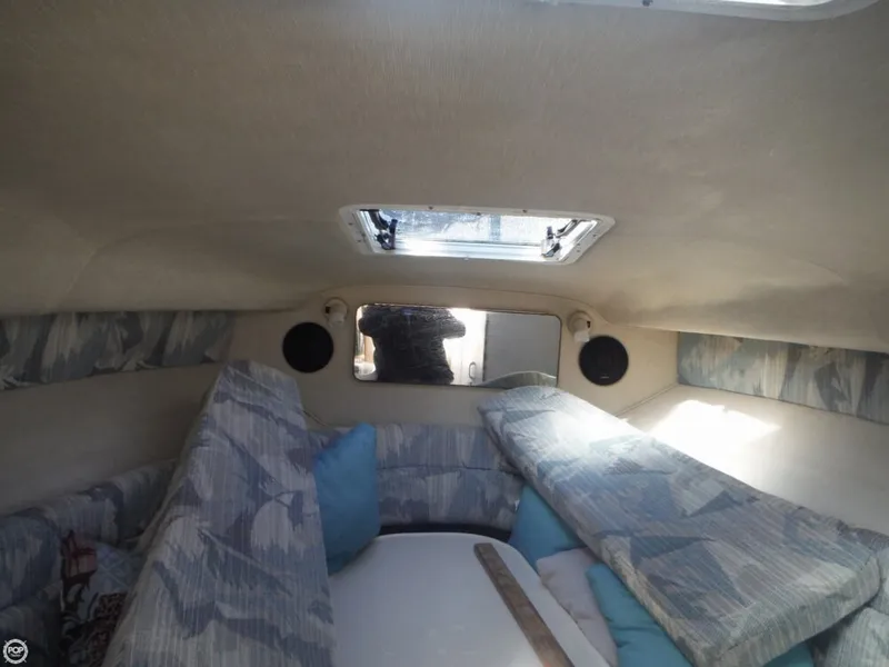 Slide: The Image of Sea Ray 270 Sundancer 1995 - 8