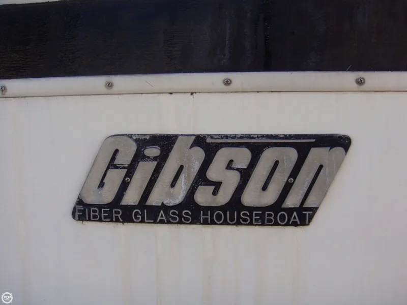 Slide: The Image of Gibson 42 Std 1979 - 10