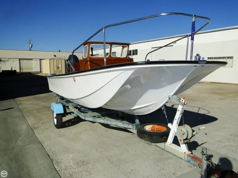 Slide: The Image of Boston Whaler Nauset 16 1965 - 2
