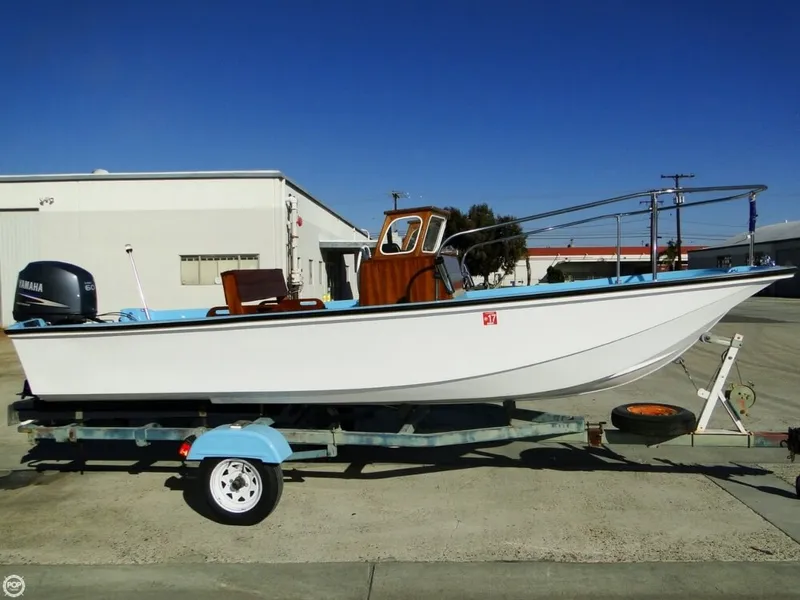 Slide: The Image of Boston Whaler Nauset 16 1965 - 4