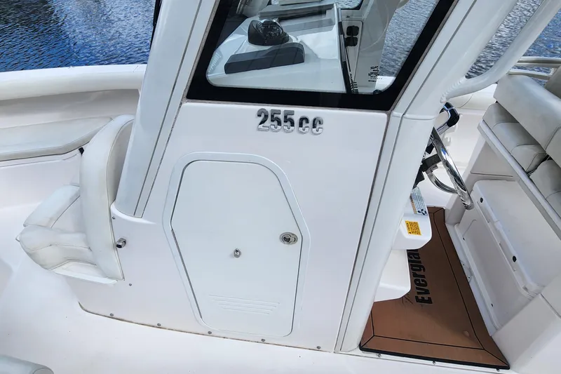 Slide: The Image of 2017 Everglades 255 Center Console boat interior with seating and steering wheel. - 10