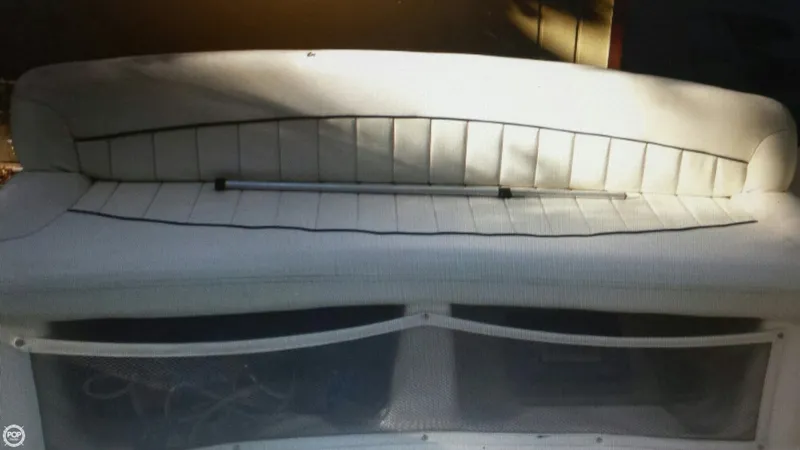 Slide: The Image of Rinker 330 Fiesta Vee 1999 - 8