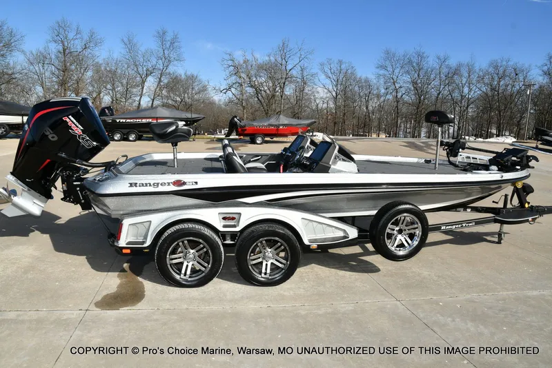 Slide: The Image of Ranger Z521L Dual Console 2020 - 19