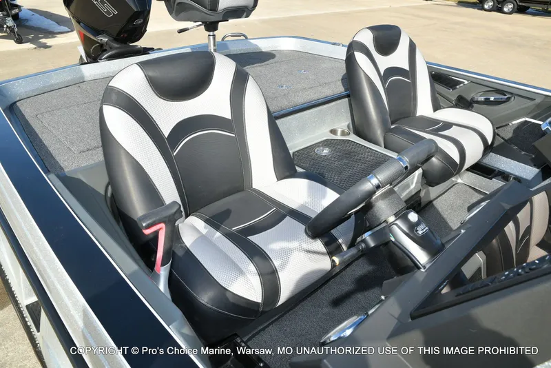 Slide: The Image of Ranger Z521L Dual Console 2020 - 39