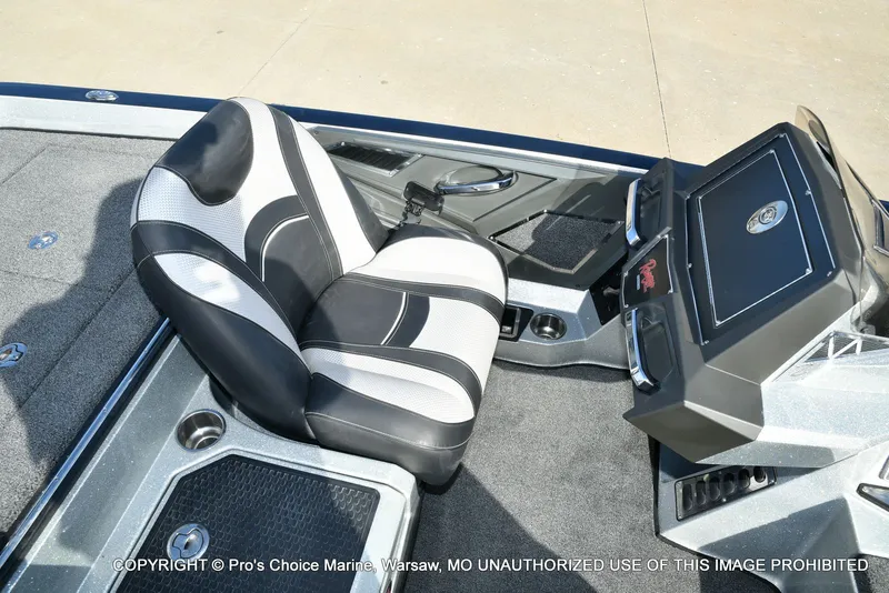 Slide: The Image of Ranger Z521L Dual Console 2020 - 52