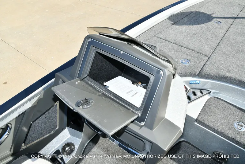 Slide: The Image of Ranger Z521L Dual Console 2020 - 54