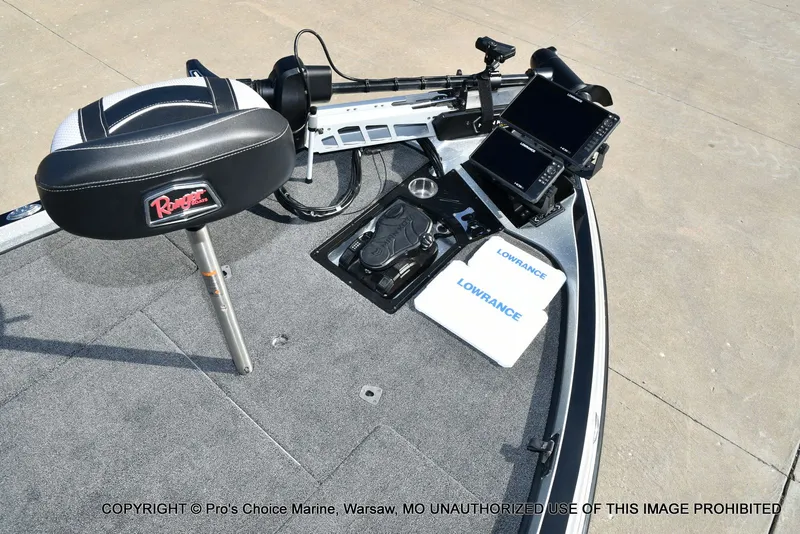 Slide: The Image of Ranger Z521L Dual Console 2020 - 55