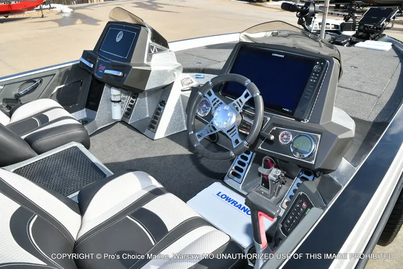 Slide: The Image of Ranger Z521L Dual Console 2020 - 6