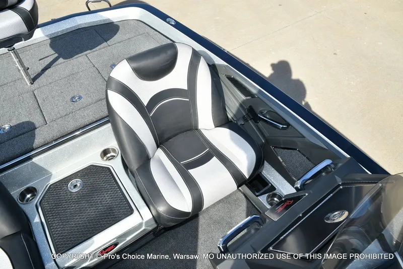 Slide: The Image of Ranger Z521L Dual Console 2020 - 60