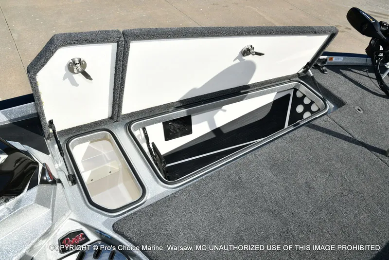 Slide: The Image of Ranger Z521L Dual Console 2020 - 66