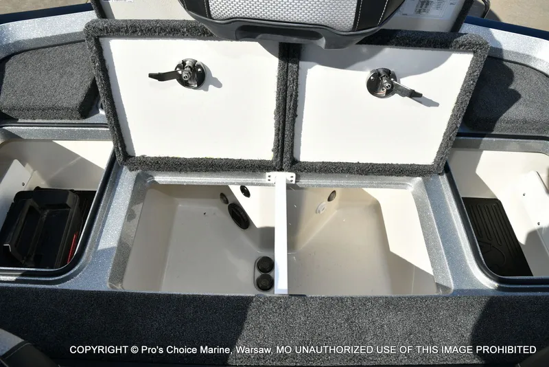 Slide: The Image of Ranger Z521L Dual Console 2020 - 72