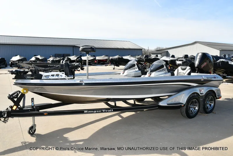 Slide: The Image of Ranger Z521L Dual Console 2020 - 80