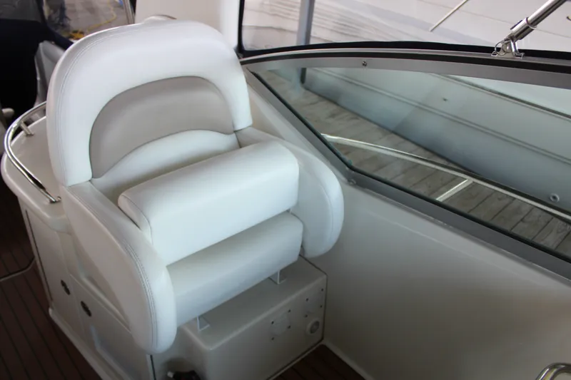 Slide: The Image of Sea Ray 340 Sundancer 2005 - 11