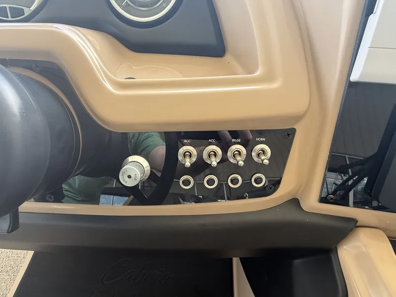 Slide: The Image of Barletta CABRIO C24UE 2026 - 17