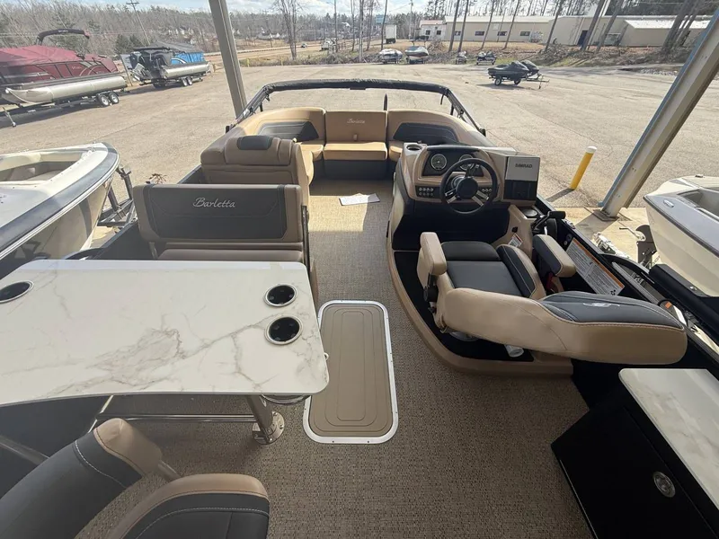 Slide: The Image of Barletta CABRIO C24UE 2026 - 21