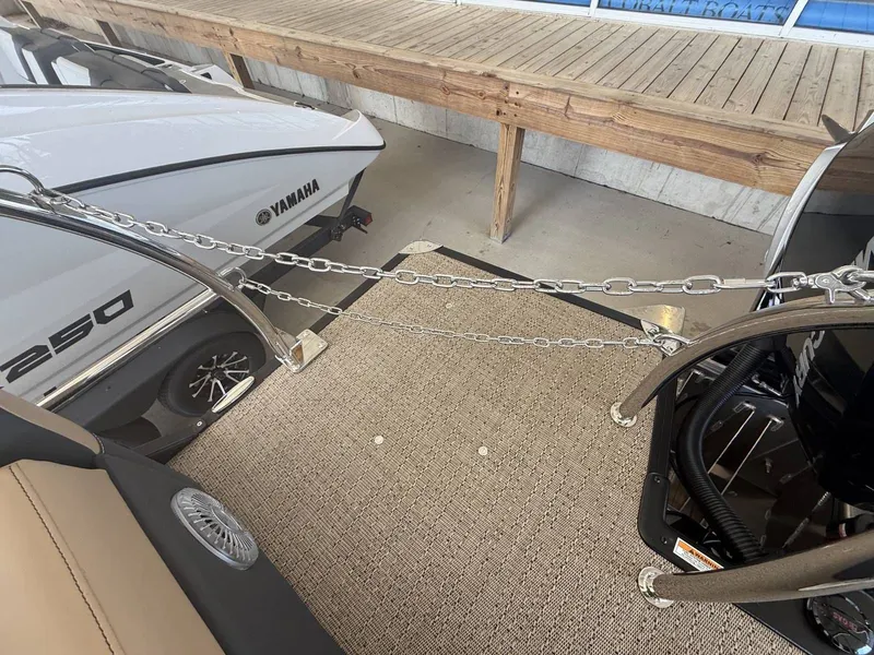 Slide: The Image of Barletta CABRIO C24UE 2026 - 26