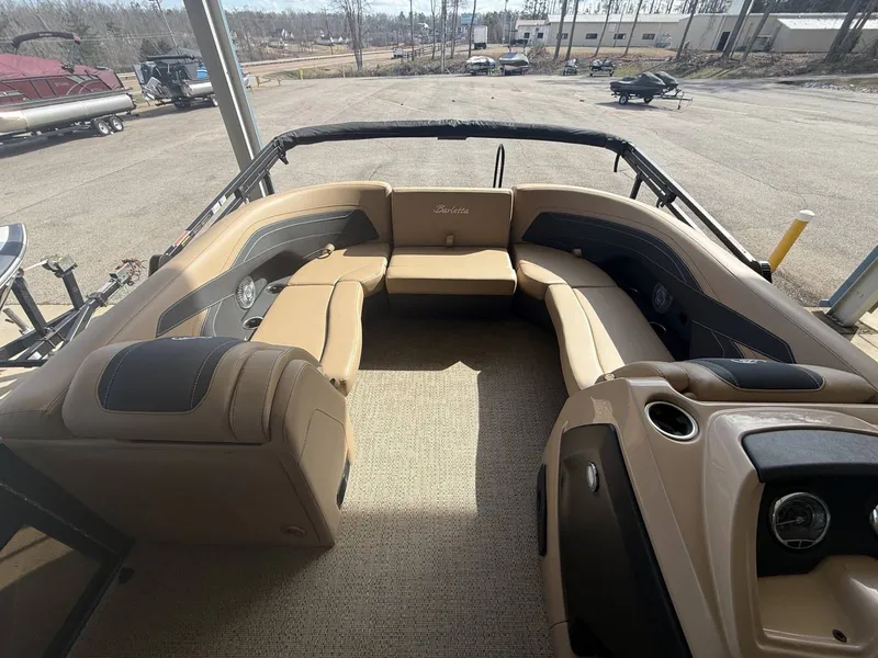 Slide: The Image of Barletta CABRIO C24UE 2026 - 3