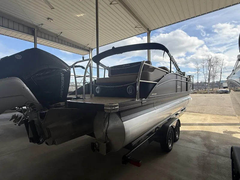 Slide: The Image of Barletta CABRIO C24UE 2026 - 33