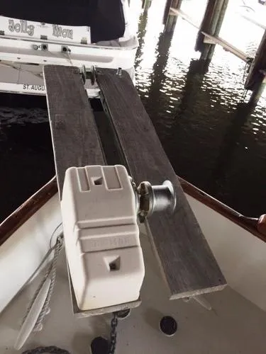 Slide: The Image of Grand Banks 36 Classic 1973 - 4