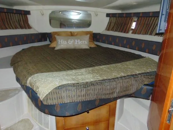 Slide: The Image of Regal 3860 Express 2003 - 8