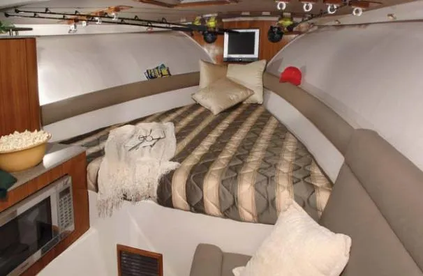 Slide: The Image of Pursuit 345 Drummond Sportfish 2007 - 5