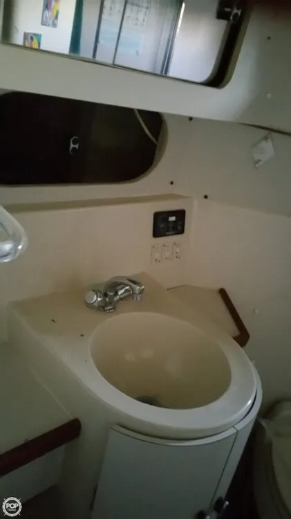 Slide: The Image of Carver Yachts 38 Santego 1989 - 3