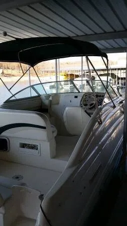Slide: The Image of Rinker 266 Fiesta Vee 1998 - 6