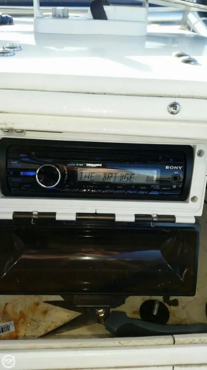 Slide: The Image of Wellcraft 238 Center Console 1995 - 2