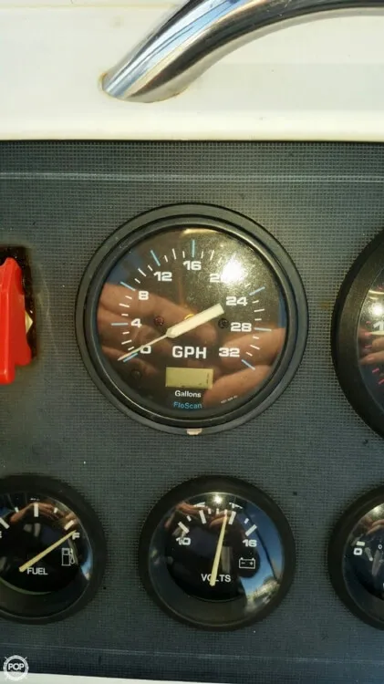 Slide: The Image of Wellcraft 238 Center Console 1995 - 8