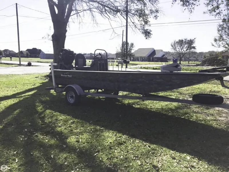 Slide: The Image of Gator Tail Extreme Series GB 1860 2015 - 6