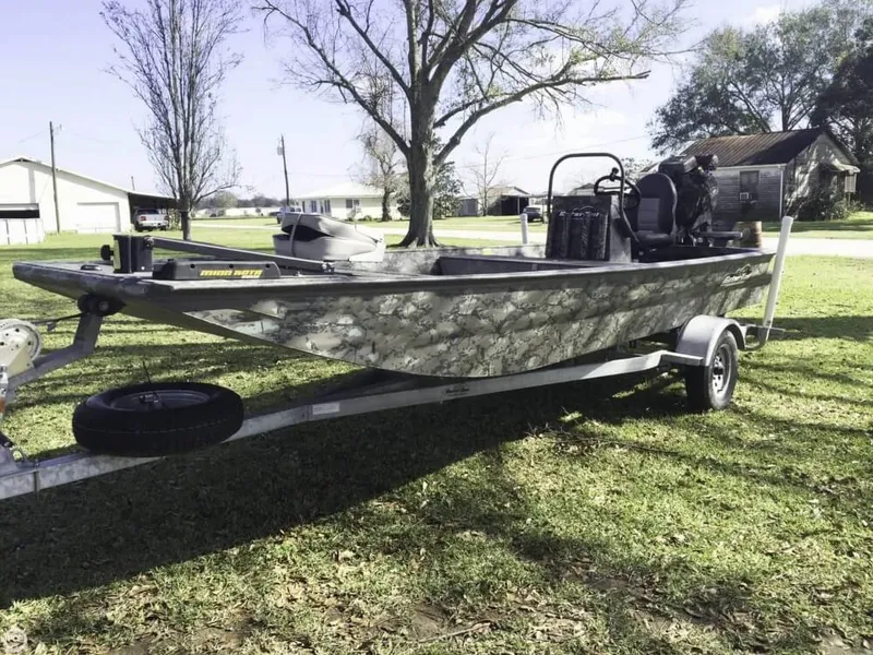 Slide: The Image of Gator Tail Extreme Series GB 1860 2015 - 8