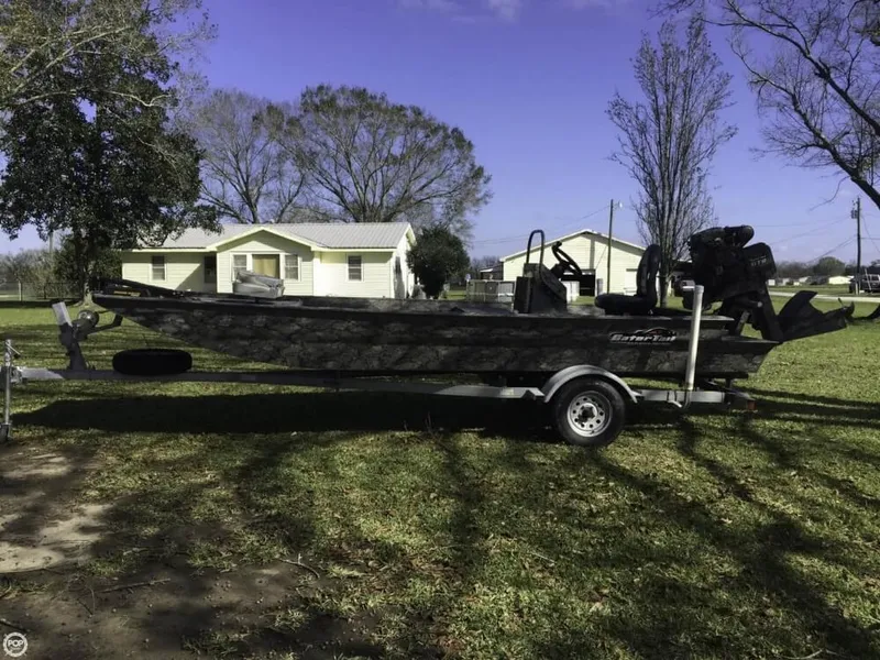 Slide: The Image of Gator Tail Extreme Series GB 1860 2015 - 9