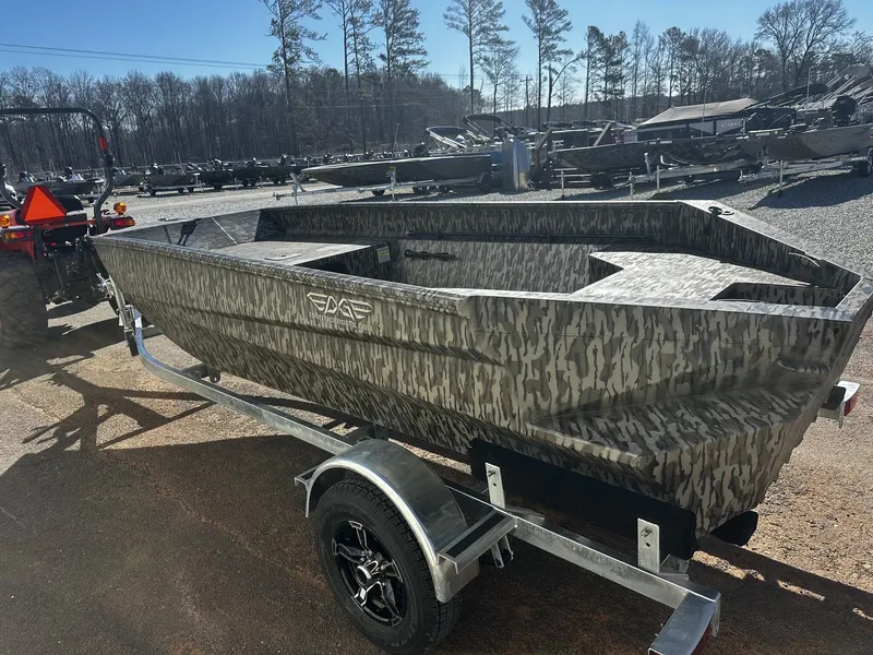 Slide: The Image of Edge Boats Sportsman Series 656DB 2026 - 7