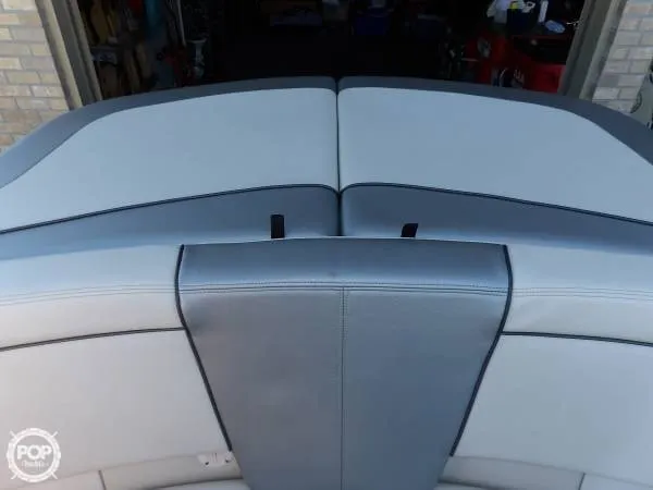 Slide: The Image of Sea Ray 185 Sport 2010 - 11