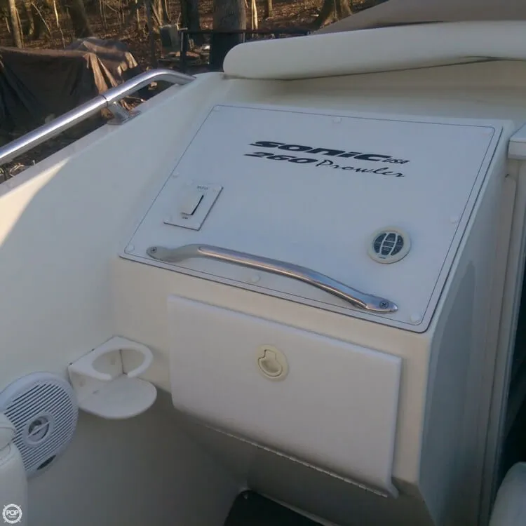 Slide: The Image of Sonic USA Boats 260 Prowler 2002 - 9