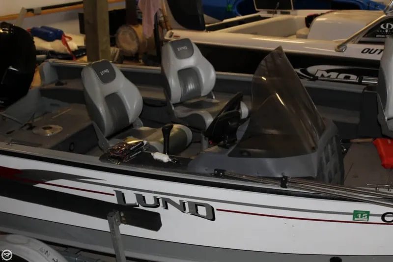 Slide: The Image of Lund 1600 Explorer SS 2005 - 3
