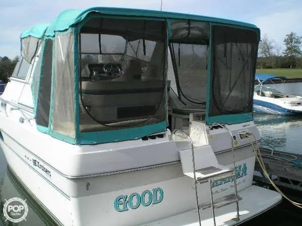 Slide: The Image of Cruisers 3370 Espirit 1989 - 4