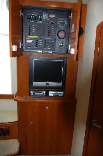 Slide: The Image of Rampage 33 lift kept 315 hrs 2007 - 7