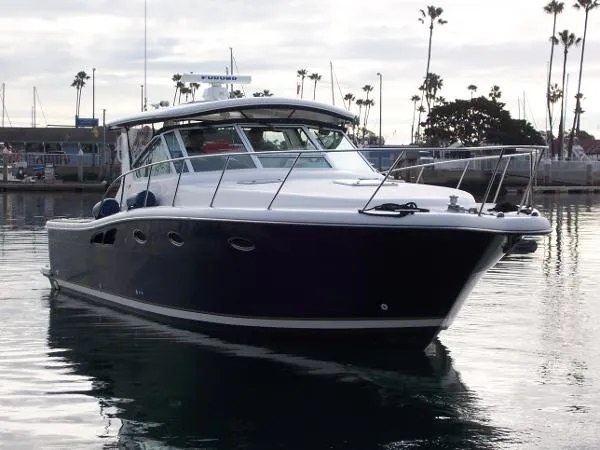 Slide: The Image of Tiara 3500 Open 2004 - 0
