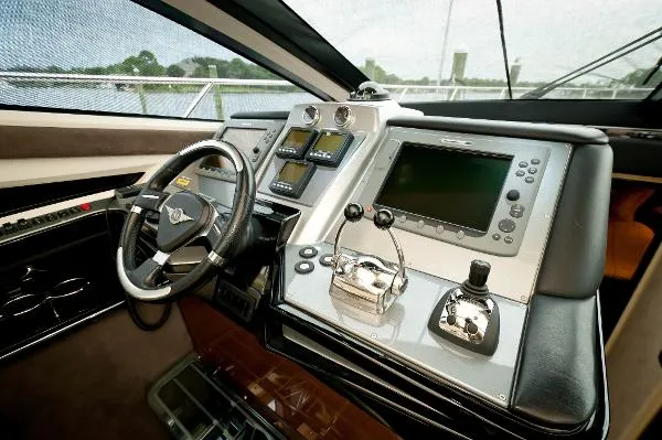 Slide: The Image of Marquis 500 Sport Coupe Freshwater 2009 - 4