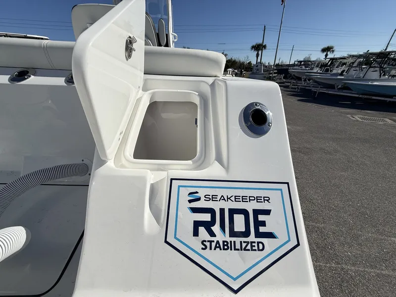 Slide: The Image of Tidewater 272 LXF 2026 - 6