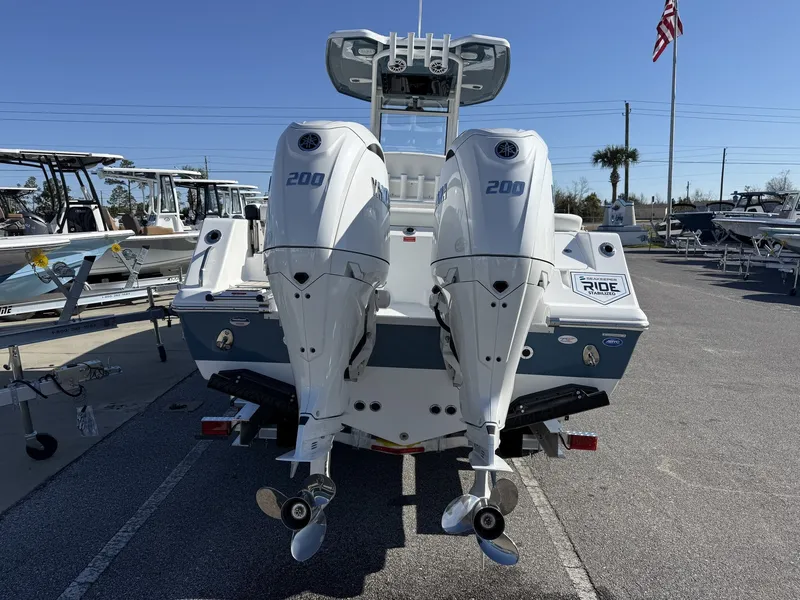 Slide: The Image of Tidewater 272 LXF 2026 - 8