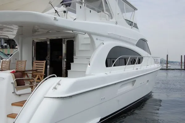 Slide: The Image of Hatteras 64 Motor Yacht 2006 - 3