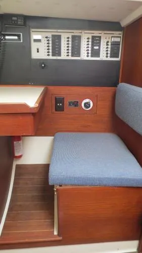 Slide: The Image of Sabre MK II Targa Aft Cabin 1990 - 10
