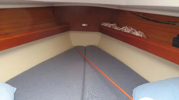 Slide: The Image of Sabre MK II Targa Aft Cabin 1990 - 2