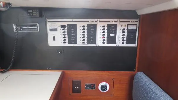 Slide: The Image of Sabre MK II Targa Aft Cabin 1990 - 9