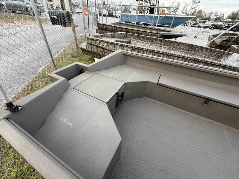 Slide: The Image of Reaper Boats 756 756 STEP TRANSOM 2026 - 2