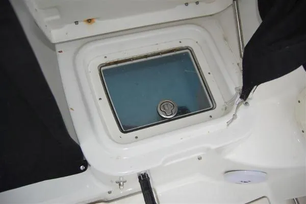 Slide: The Image of Robalo R305 Walkaround 2008 - 11